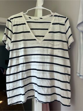 Madewell White & Black Striped V-Neck Pocket Tee